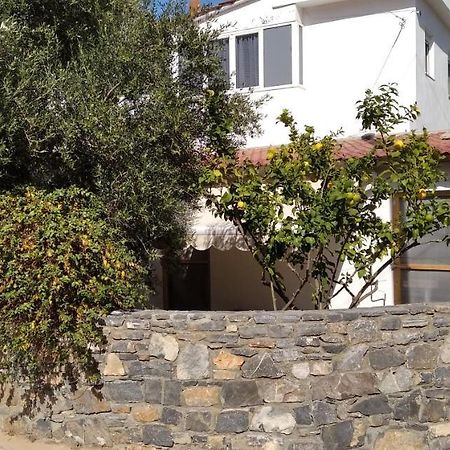 Traditional House In Elounda Bagian luar foto