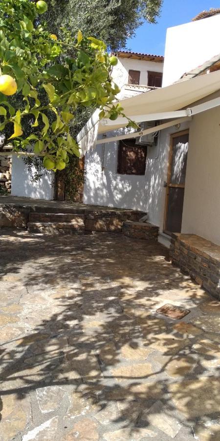 Traditional House In Elounda Bagian luar foto